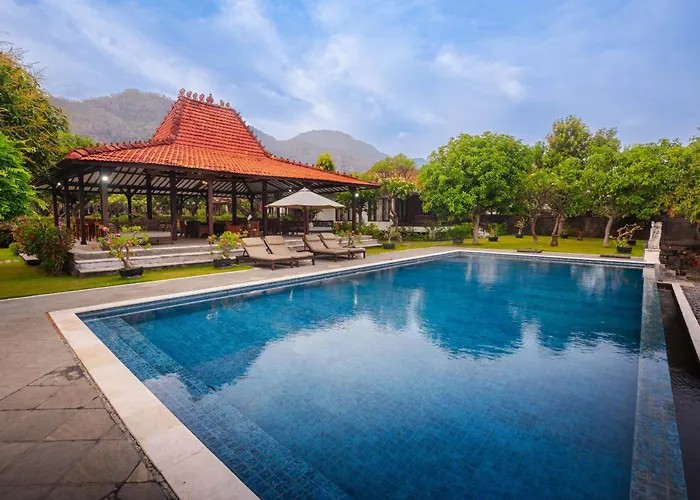 The Joglo By The Lodge Pemuteran