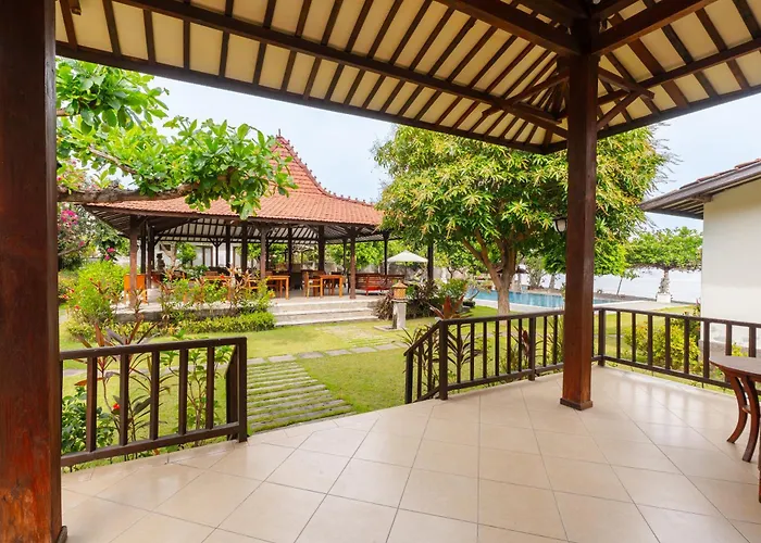 The Joglo By The Lodge Pemuteran
